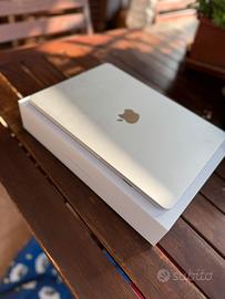 Apple MacBook Air 13” M2 8-core - 512 GB