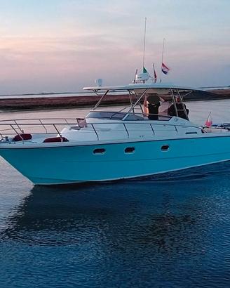 Barca fisherman /pesca Cantieri Estensi F370- 2009