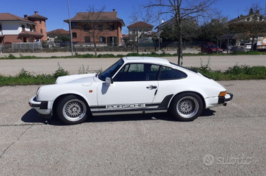 Porsche 911 cilindrata 3200