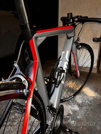 BMC TEAMMACHINE SLR01 garmin edge 530 incluso!