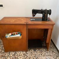 Macchina da cucire Singer
