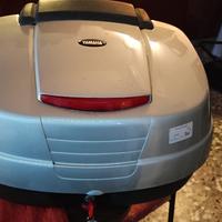 bauletto grigio Yamaha+ piastra