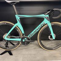 BIANCHI Oltre PRO tg. 57 Shimano Ultegra di2