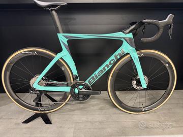 BIANCHI Oltre PRO tg. 57 Shimano Ultegra di2