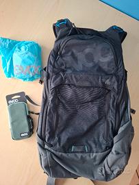 Zaino EVOC trail 26 PRO