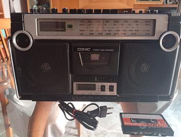 Radio portatile a cassette "Vintage"