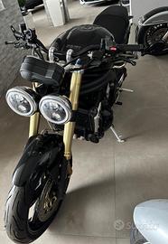 TRIUMPH SPEED TRIPLE