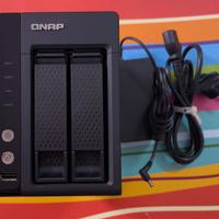 NAS Qnap TS-221