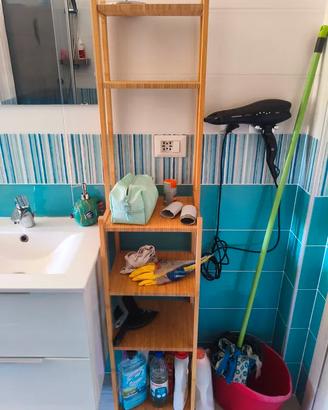 Mobile in legno per bagno