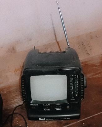 tv con radio