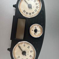 Quadto strumenti lancia y Disel