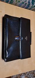 Cartella 24ore Prada Vintage in vera pelle nera