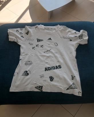 t-shirt adidas