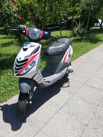 Scooter PIAGGIO ZIP SP