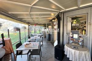 Splendido Chiosco con posizione unica: Piazza Gari