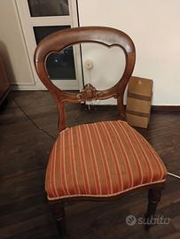 4 o 6 sedie da tavolo in legno di noce massello . 