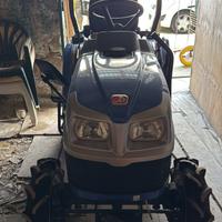 Trattorino 4 ruote motrici nuovo