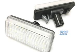 LUCI TARGA A LED PER TOYOTA LAND CRUISER PRADO J12