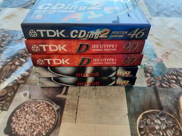 5 audiocassette anni '80