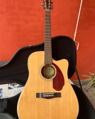 Chitarra acustica Fender con custodia rigida