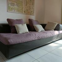 Divano Desirée Glow In, in ecopelle e lino