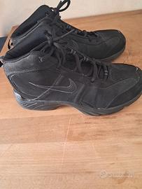 Nike scarpe