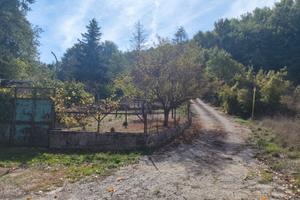 Terreno 3.700 mq con 3 prefabbricati - Picerno (Se