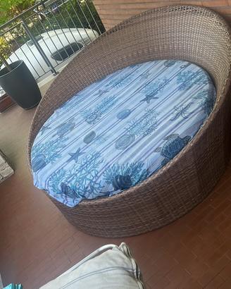 Divano da giardino