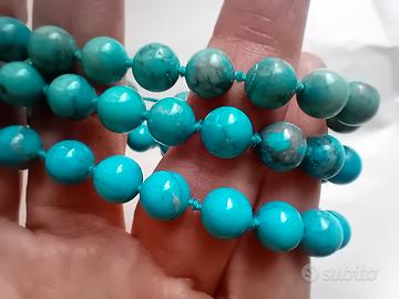 Collana con perle in turchese  naturale 