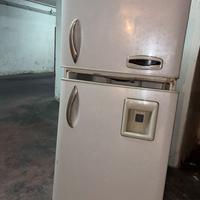 frigo LG con porta rotta per pezzi di ricambio