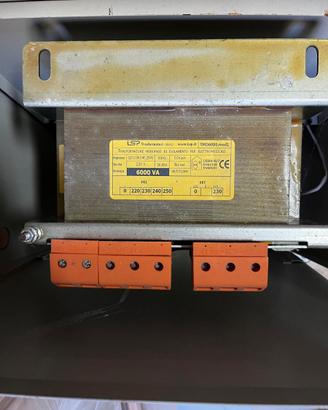 Trasformatore monofase