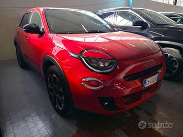 FIAT 600 Hybrid 100 CV DCT MHEV La Prima
