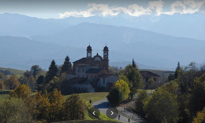 Rustico con terreno in alta Langa