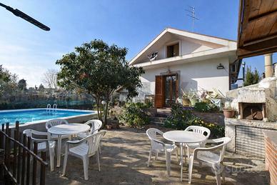 Villa o villino - Aci Bonaccorsi