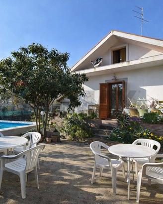 Villa o villino - Aci Bonaccorsi