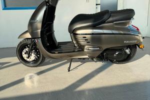 Peugeot Django 125 classic cafè racer