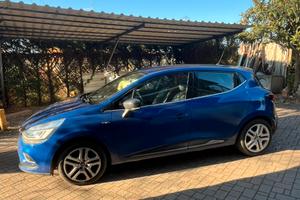 clio moschino 90cv gpl