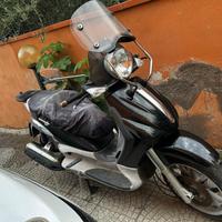 Piaggio Beverly 500