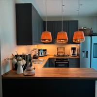 Cucina ad angolo con penisola