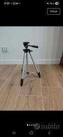 Cavalletto macchina fotografica 