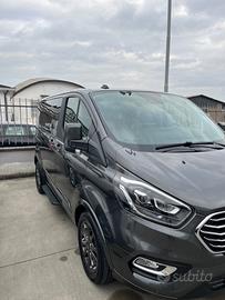 FORD Tourneo Custom 1ª s - 2019