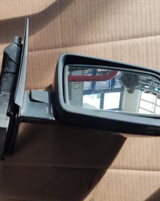 Specchio dx abbatt. BMW 530 del 2006