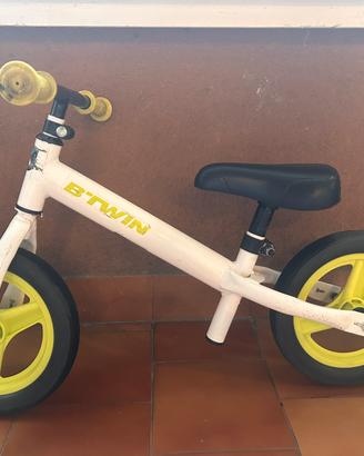 Bicicletta senza pedali decathlon runride 100