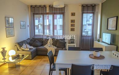 ATTICO CON AMPIO TERRAZZO VISTA MARE