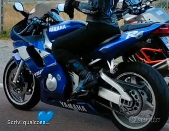 Yamaha YZF R6 - 1999