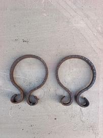 Collari in ferro battuto 