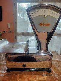 bilancia a un piatto 