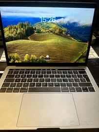 Mac Book Pro 13'' Touch Bar, Ram 16GB, SSD 256GB