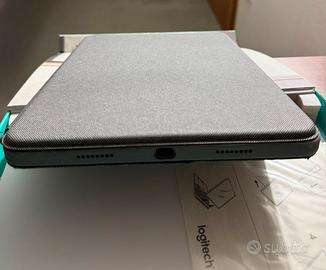 Logitech Combo Touch Ipad 11” 1-4 Gen - Tastiera