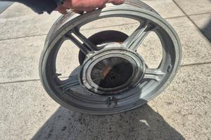 ruota posteriore R18 Moto guzzi T5